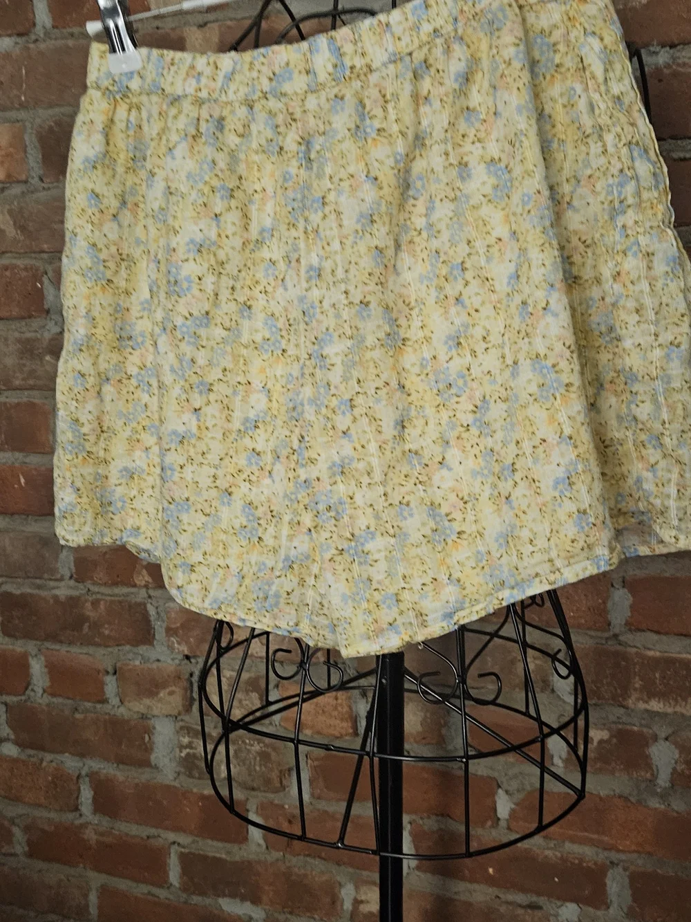 American Eagle Outfitters Yellow Floral Cotton Lined Mini Skirt